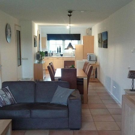 Uut In Thuus 21A Apartment Бурен Екстериор снимка
