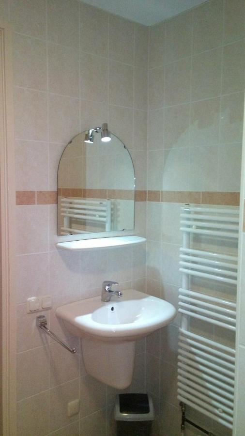 Uut In Thuus 21A Apartment Бурен Екстериор снимка